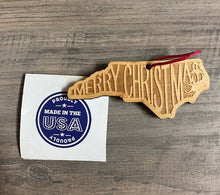 Load image into Gallery viewer, Wooden Ornaments