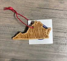 Load image into Gallery viewer, Wooden Ornaments