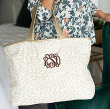 Load image into Gallery viewer, Natural Leopard Large Tote