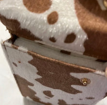 Load image into Gallery viewer, Cow Crossbody purse