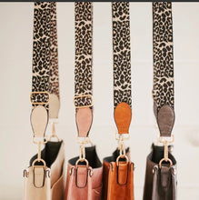 Load image into Gallery viewer, Crossbody bag
