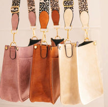 Load image into Gallery viewer, Crossbody bag