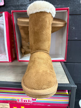 Load image into Gallery viewer, Kids Sherpa Tie Boots
