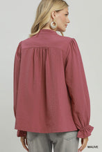Load image into Gallery viewer, Embroidered Split Neck Textured Top
