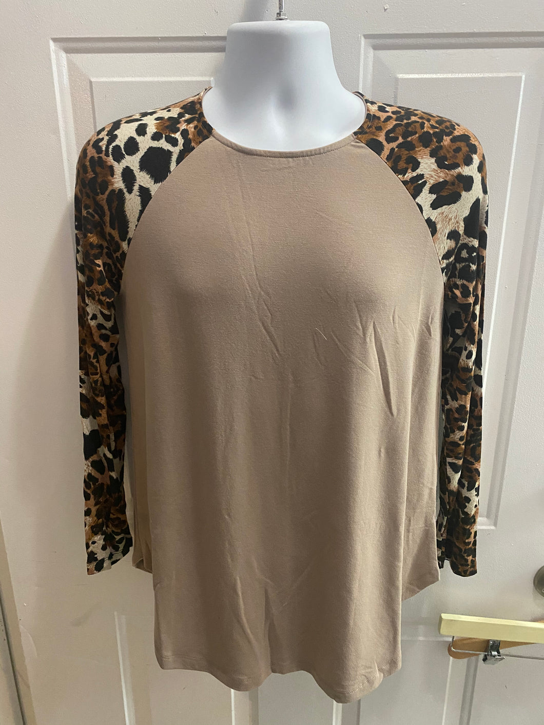 Tan Leopard sleeve top