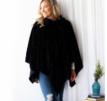 Load image into Gallery viewer, Faux Fur Poncho
