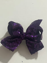 Load image into Gallery viewer, Sweetpea Sparkly Bow
