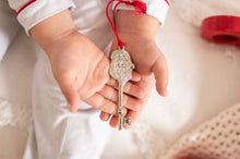 Load image into Gallery viewer, Magical Santa Key
