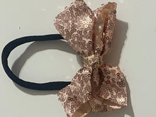 Load image into Gallery viewer, Sweetpea Sparkly Bow
